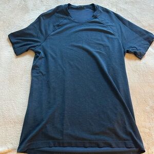 Lululemon Men’s Metal Vent Tech Short-Sleeve Shirt
